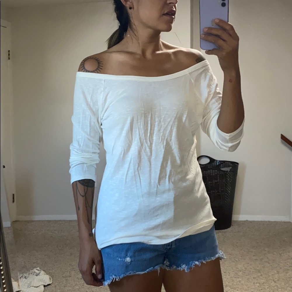 Off the shoulder long sleeve shirt